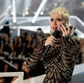 Katy Perry Hosted The VMAs — It Was Awkward AF