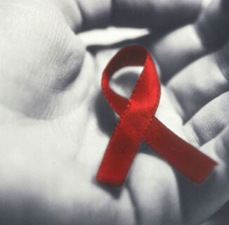 10 Myths About HIV That Need to Be Busted