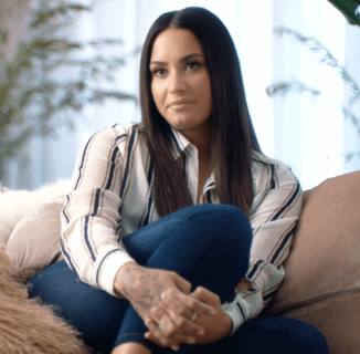 Demi Lovato Opens Up About Dating Men And Women In Her New Movie