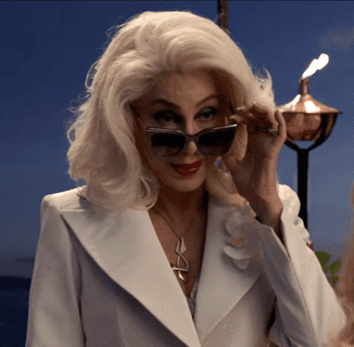 Cher Sings ‘Fernando’ in New ‘Mamma Mia! Here We Go Again’ Promo