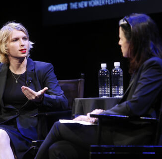 Chelsea Manning Explains That Picture of Her With Known Alt-Righters