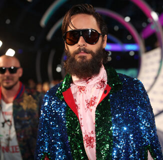 Jared Leto Sends Emotional Message About Suicide At VMAs: ‘You Are Not Alone’