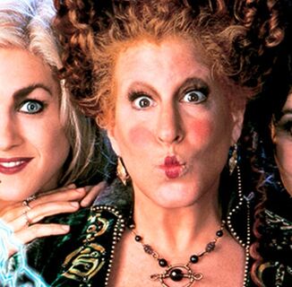 Who Wanted This Hocus Pocus Remake Without the Original Cast?
