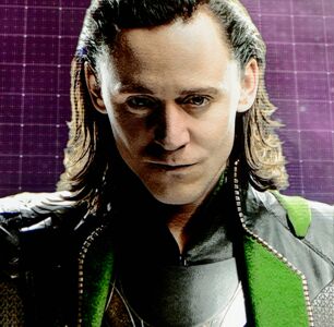 It’s Official: Tom Hiddleston is Team Lady Loki