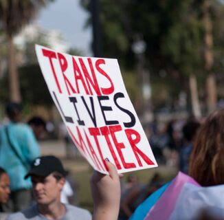 #CisWithTheT Trends as Thousands Decide to Speak Out & Denounce Transphobia