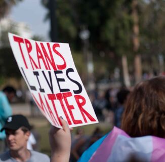 #CisWithTheT Trends as Thousands Decide to Speak Out & Denounce Transphobia