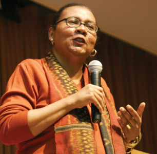 It Doesn&#8217;t Seem Right to &#8220;Lose&#8221; bell hooks Right Now