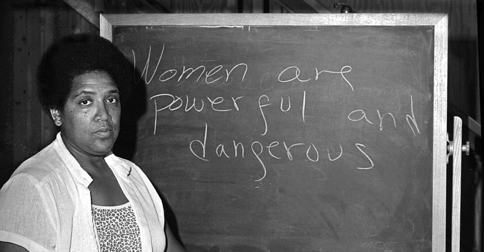 African-American writer, feminist, poet and civil-rights activist Audre Lorde (1934-1992) poses for a photograph during her 1983 residency at the Atlantic Center for the Arts in New Smyrna Beach, Florida. (Photo by Robert Alexander/Getty Images)