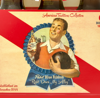 Pabst Blue Ribbon Tweets That We Should “Try Eating A**”