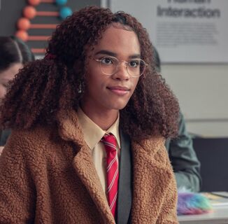 Netflix Unveils First Look at Queer Teen Romance “Heartstopper”