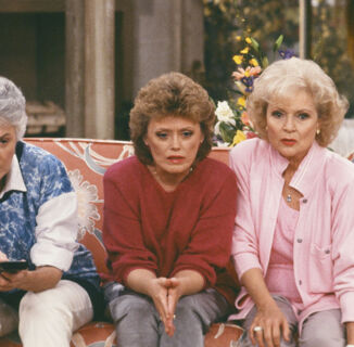 Golden-Con Was A Gay Old Time For Thousands of <i>Golden Girls</i> Fans