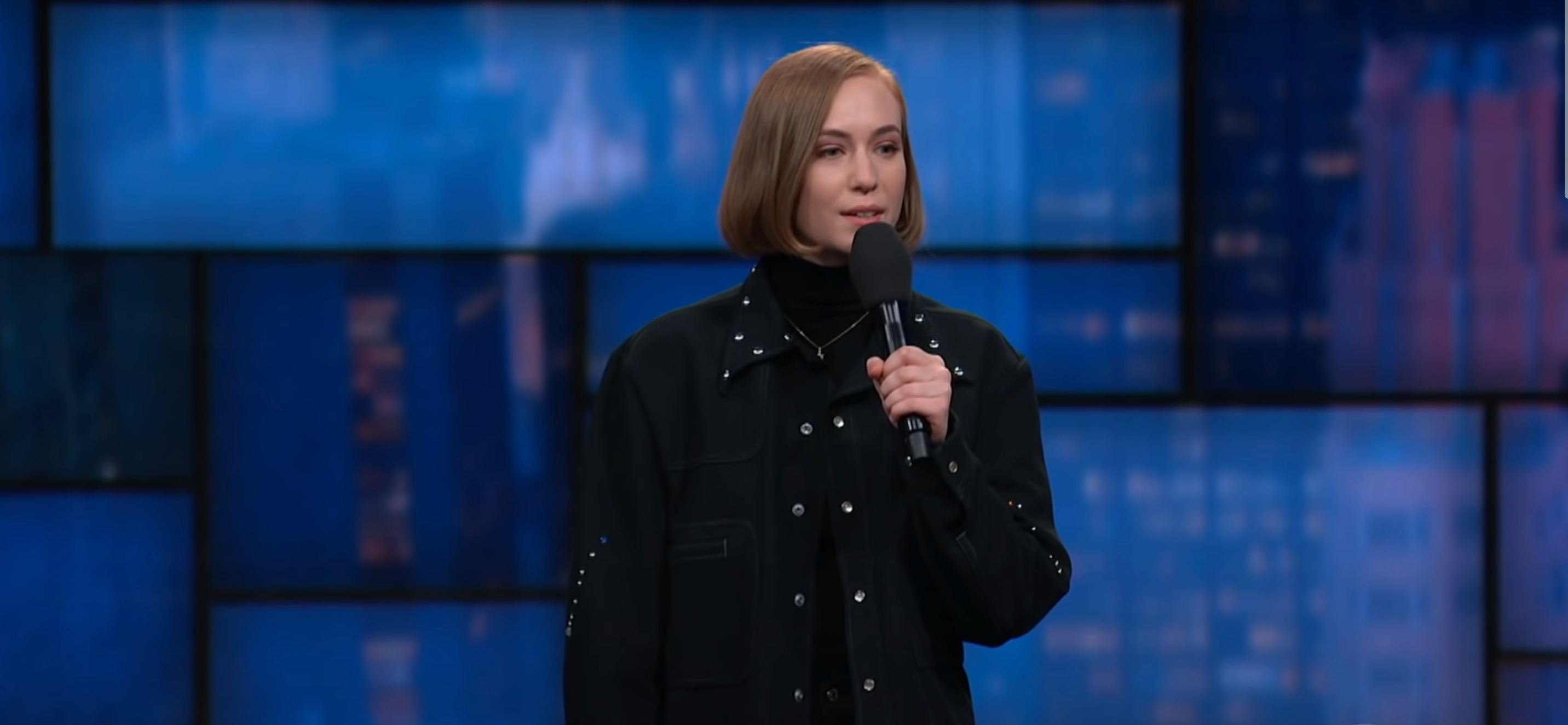 <i>Hacks</i> Actress Hannah Einbinder Knows the Value of Flawed Queer Representation