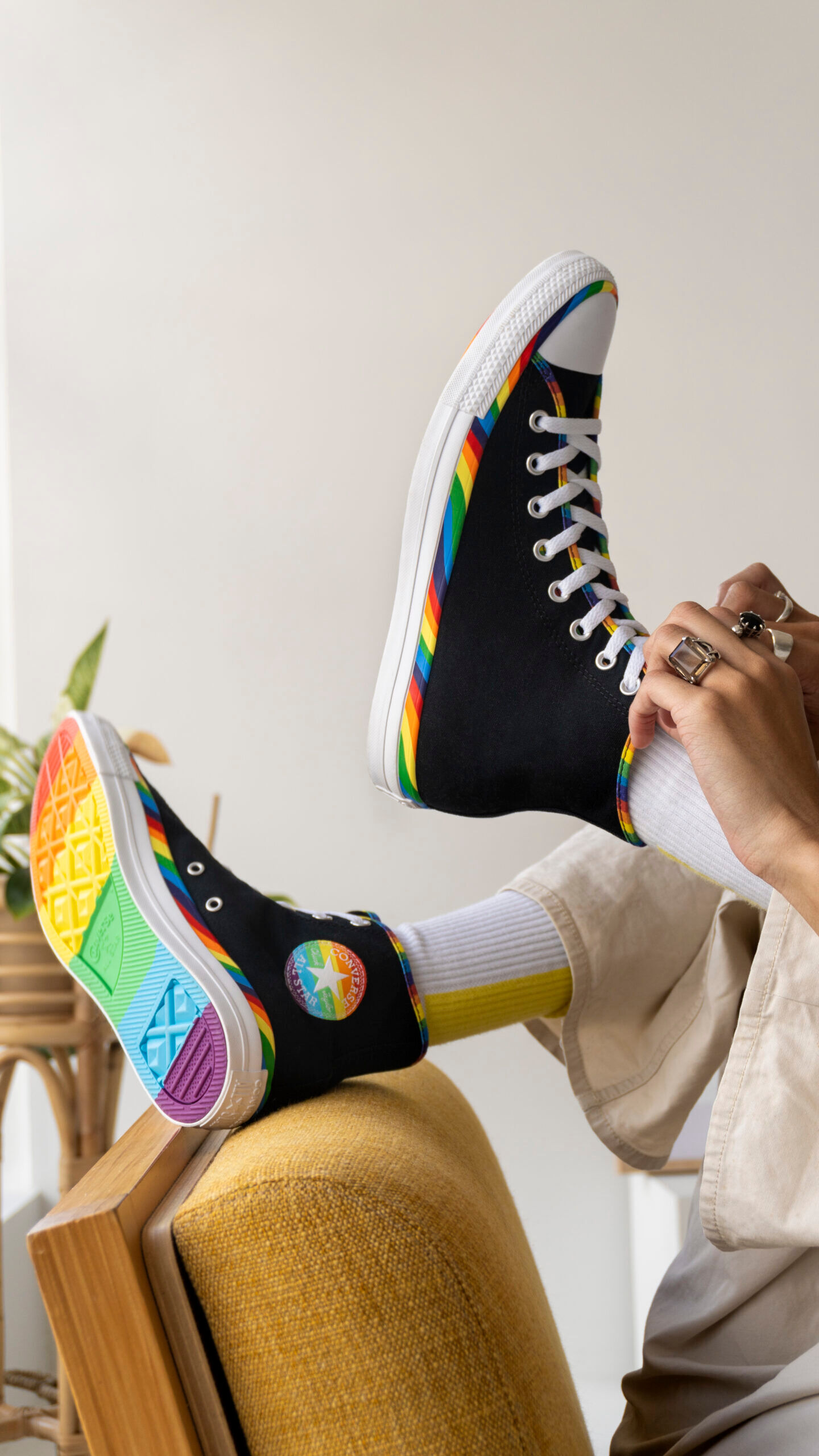 Bisexual converse online