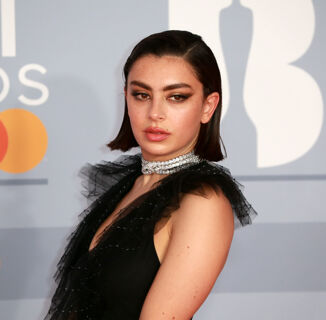 Charli XCX’s Theme Song for ‘Bodies Bodies Bodies’ Is a ‘Hot Girl’ Anthem