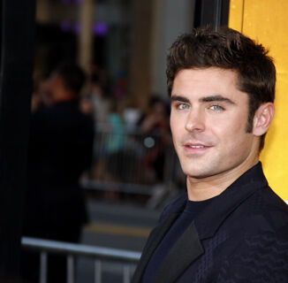 Zac Efron is Trending on Twitter and Everyone’s Wondering the Same Thing