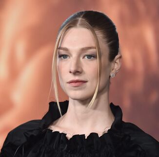 Okay…What’s Happening with Hunter Schafer and <i>that</i> Truscum Post?