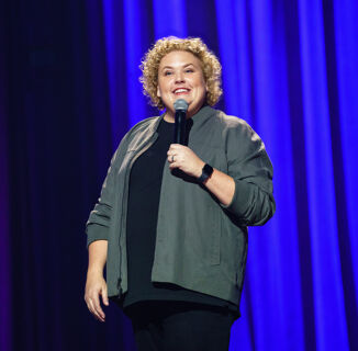 Fortune Feimster Is Turning Everyday Life Events Into Comedic Gold in New Standup Special