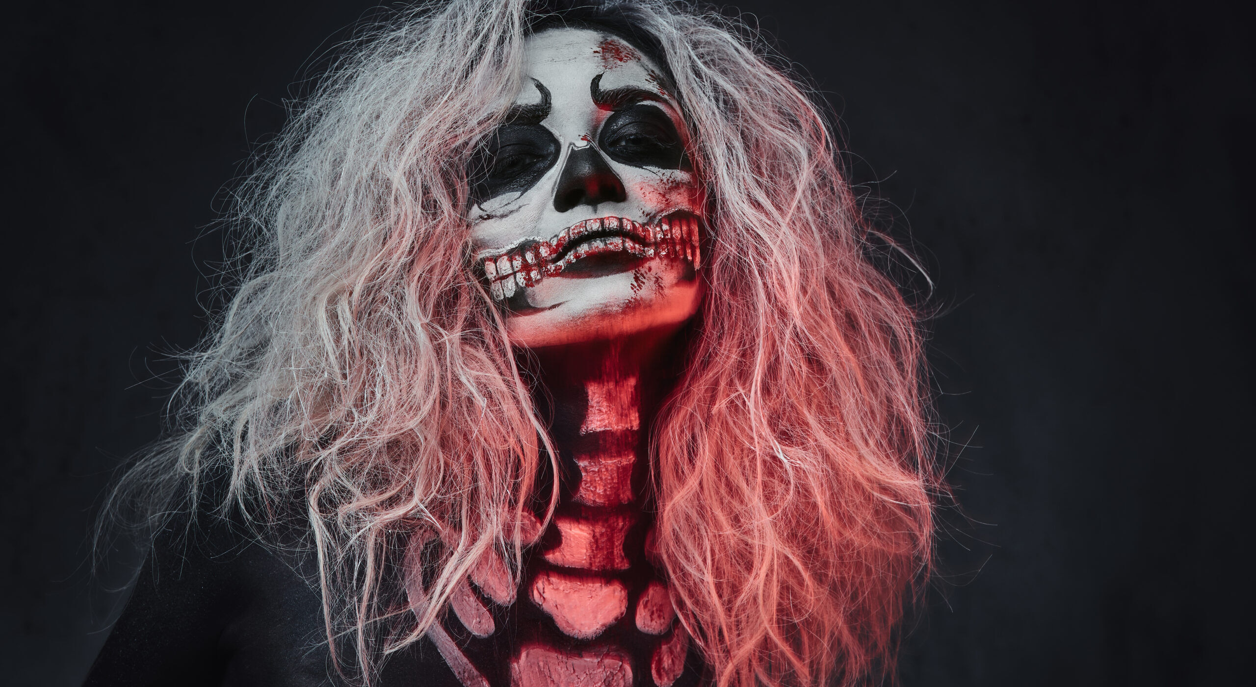 25 Easy Queer Halloween Makeup Looks That Are To Die For