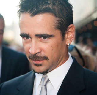 This NSFW Pic of Colin Farrell Has Me Questioning Everything