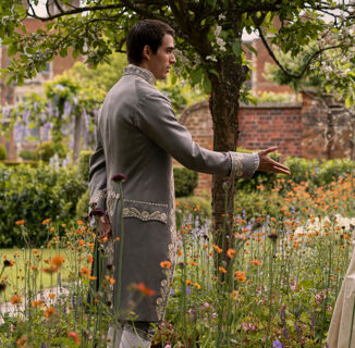 ‘Queen Charlotte: A Bridgerton Story’ Focuses on a Tale of Royal Love in New Teaser