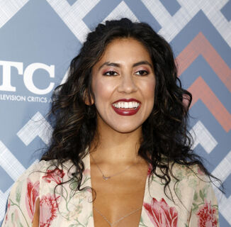 Stephanie Beatriz: A Bi-conic Latina Actress, Singer, and Model Breaking Barriers