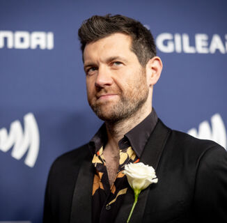  <I>Sex and the City’s</I> Depiction of Gay Bars Felt ‘So Radical’ to Billy Eichner