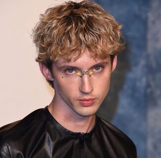 People are Losing It Over Troye Sivan’s Latest Fashion Statement