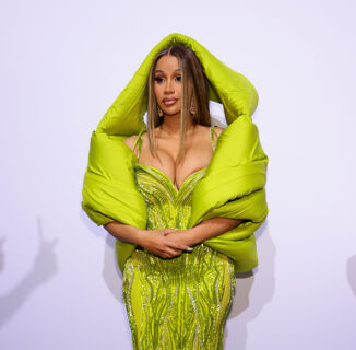 Cardi B Joins the List of Artists Dodging Items Thrown Onstage, but She Fights Back