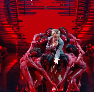 Doja Cat’s VMAs performance was devilishly perfect and extremely queer