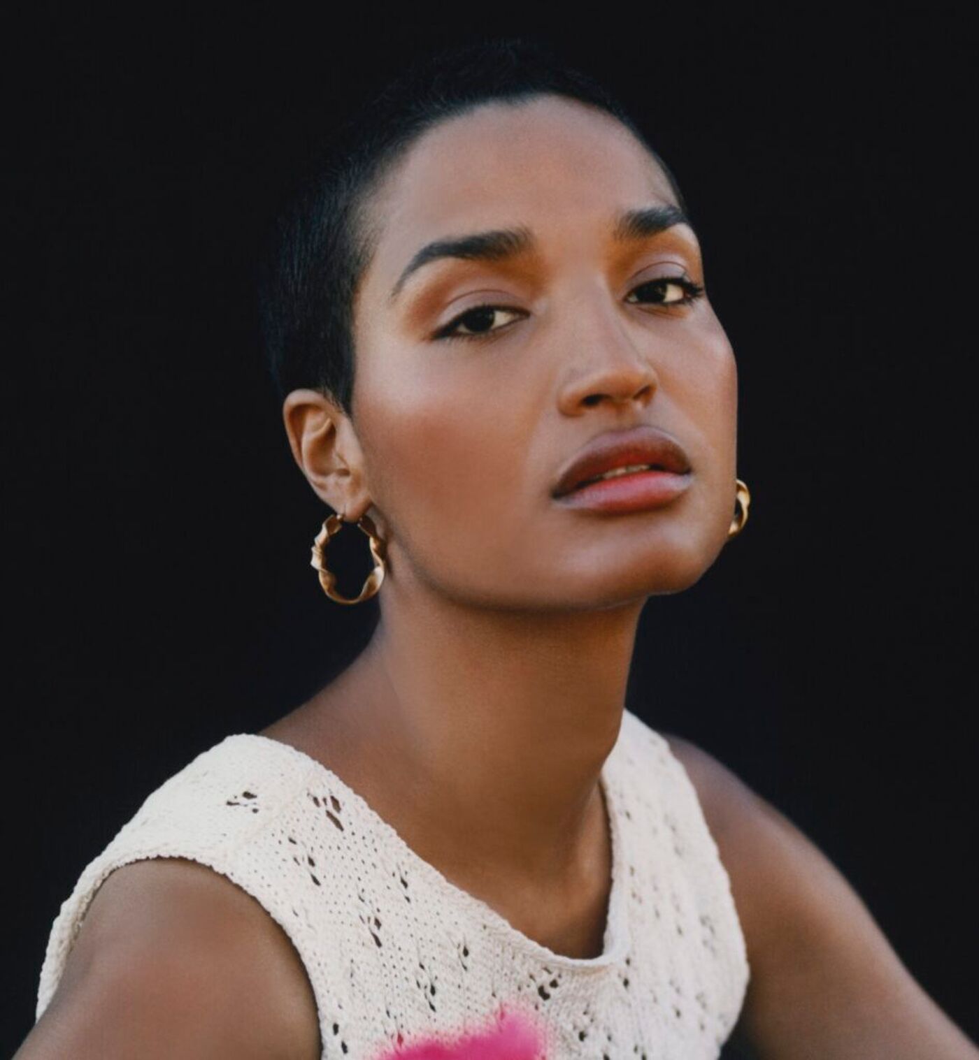 Indya Moore breaks the binary in her theater debut - INTO