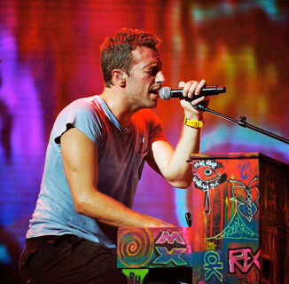 Coldplay is gay “propaganda,” says this religious group