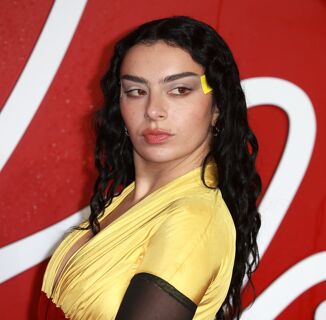 Charli XCX goes from mother to grandmother in hilarious tweet exchange