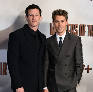 Austin Butler and Callum Turner’s bromance will have you kicking your feet