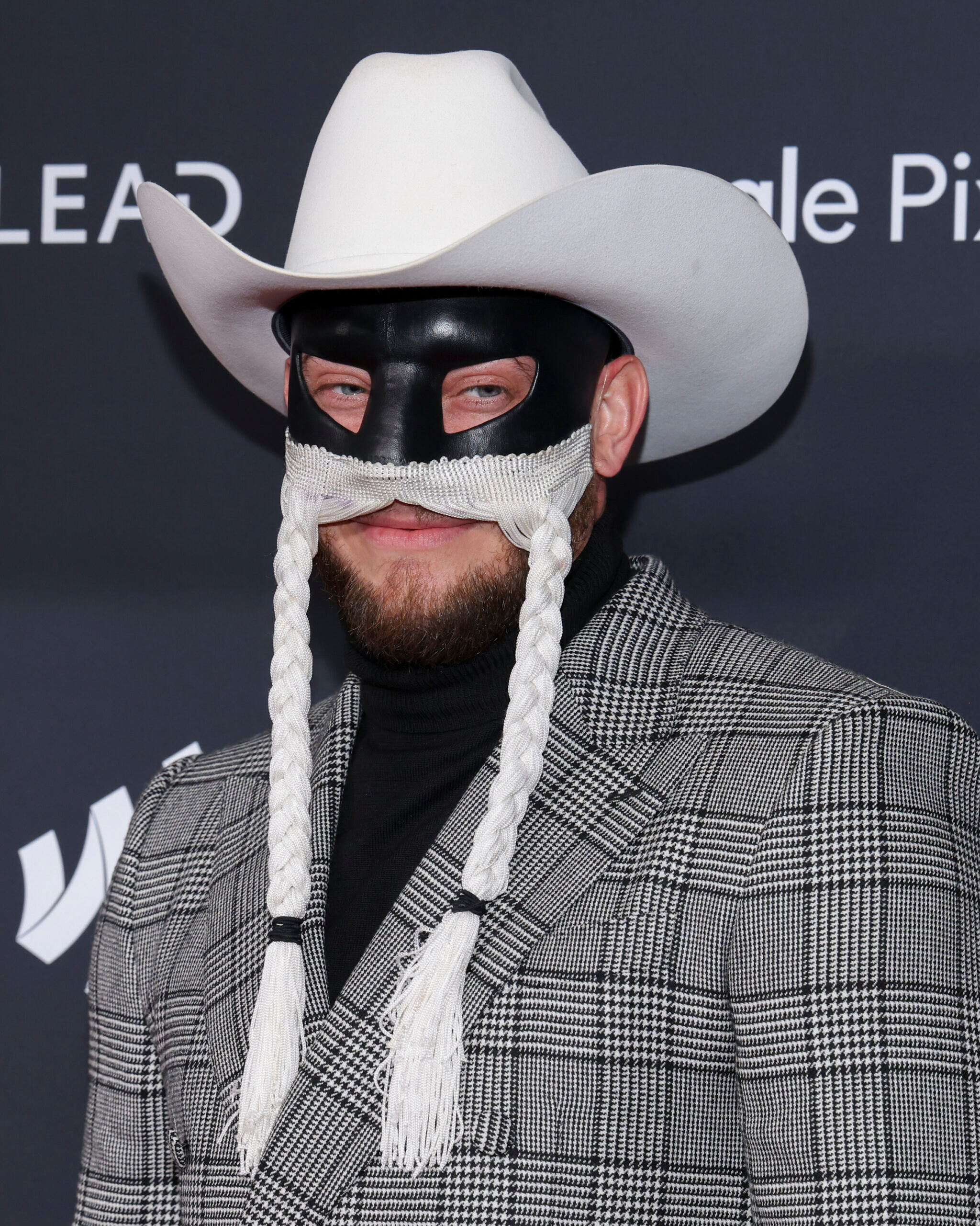Orville Peck chimes in on why cowboys wear chaps