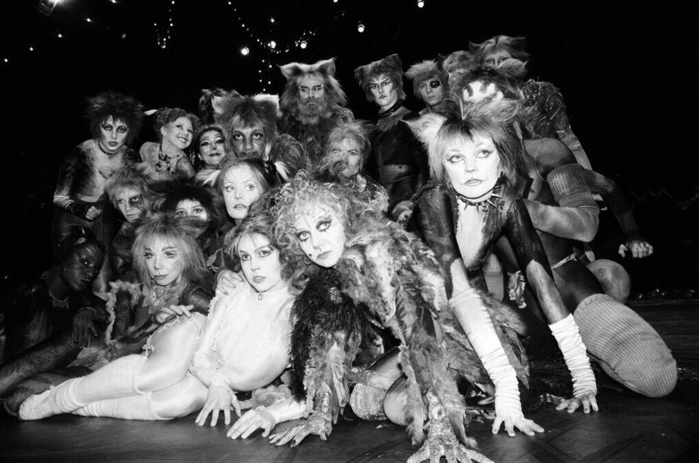 The original London cast of "Cats," 1981.