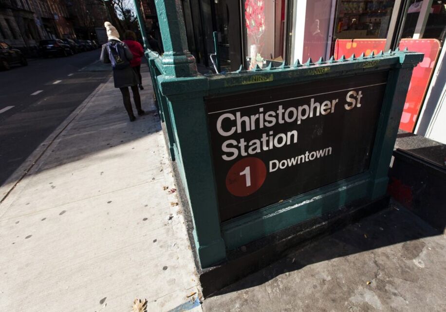 Christopher Street subway station